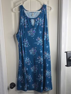 Mudd Blue Floral Sleeveless Top